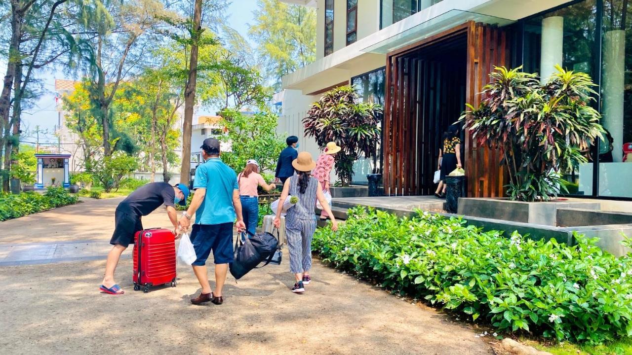 Biet Thu Mat Tien Bien Saint Simeon Resort Vung Tau Exterior foto